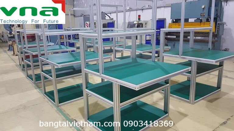 Bàn thao tác nhà xưởng